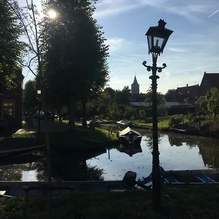Monnik * Monnickendam